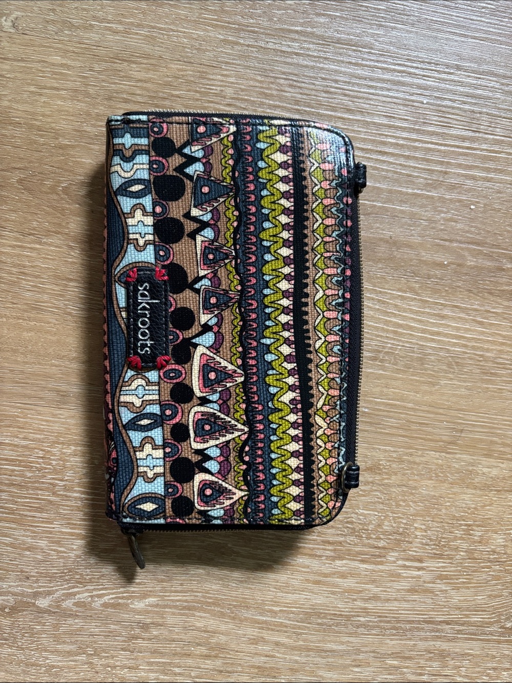 Sakroots Multicolor Geometric Zip Wallet - Pink, Yellow, Blue, Black